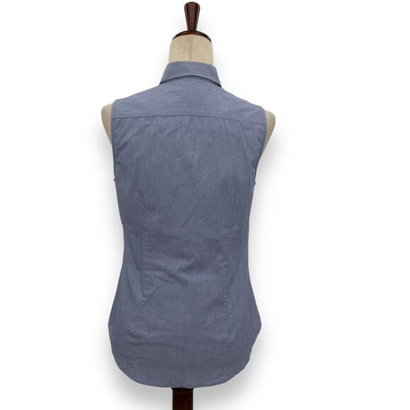 Banana Republic Button Up Top Size 8 light blue Scalloped Preppy Coquette Work - Picture 8 of 10